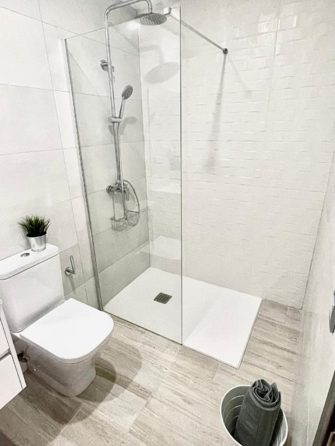 Island Suites Arona  Extérieur photo
